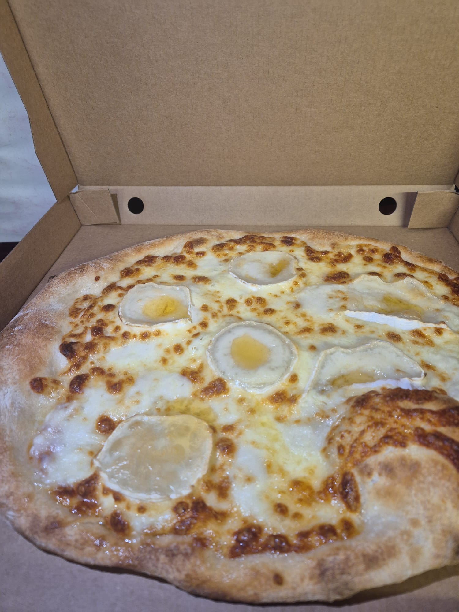 Pizza chèvre miel